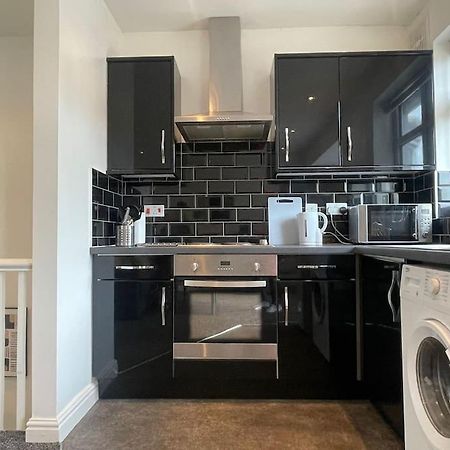 Kingsbury Apt 2 Birmingham Bagian luar foto